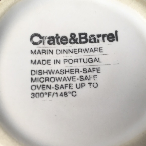 Crate & Barrel mug - Picture 4 of 4